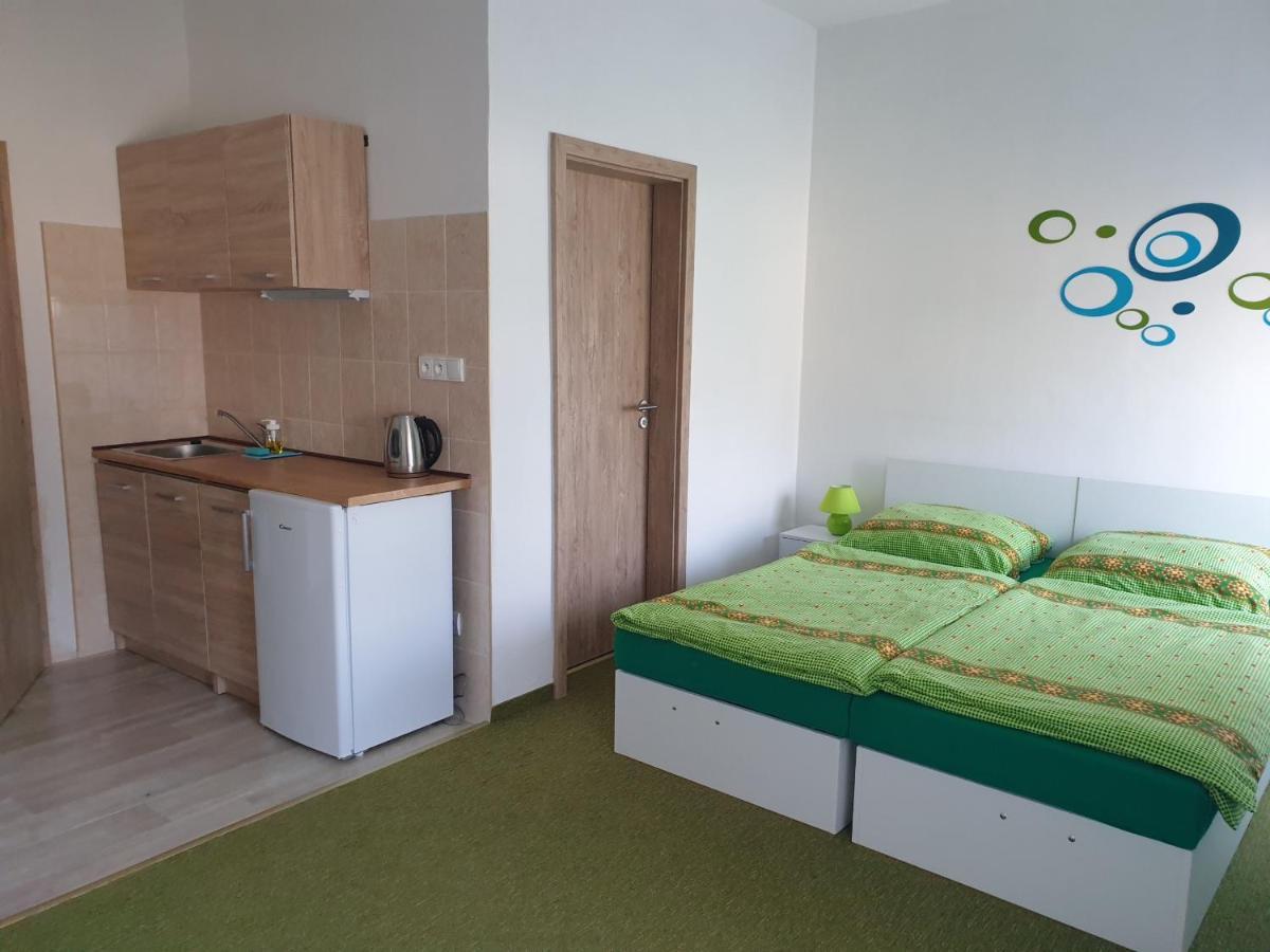 Penzion A Hospudka U Anny Nove Sedlo Экстерьер фото